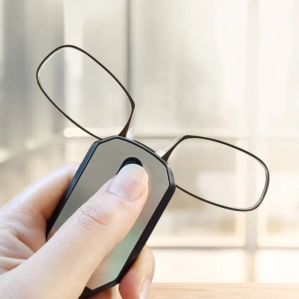 2-Pack Readers + Silver Keychain - Image 4