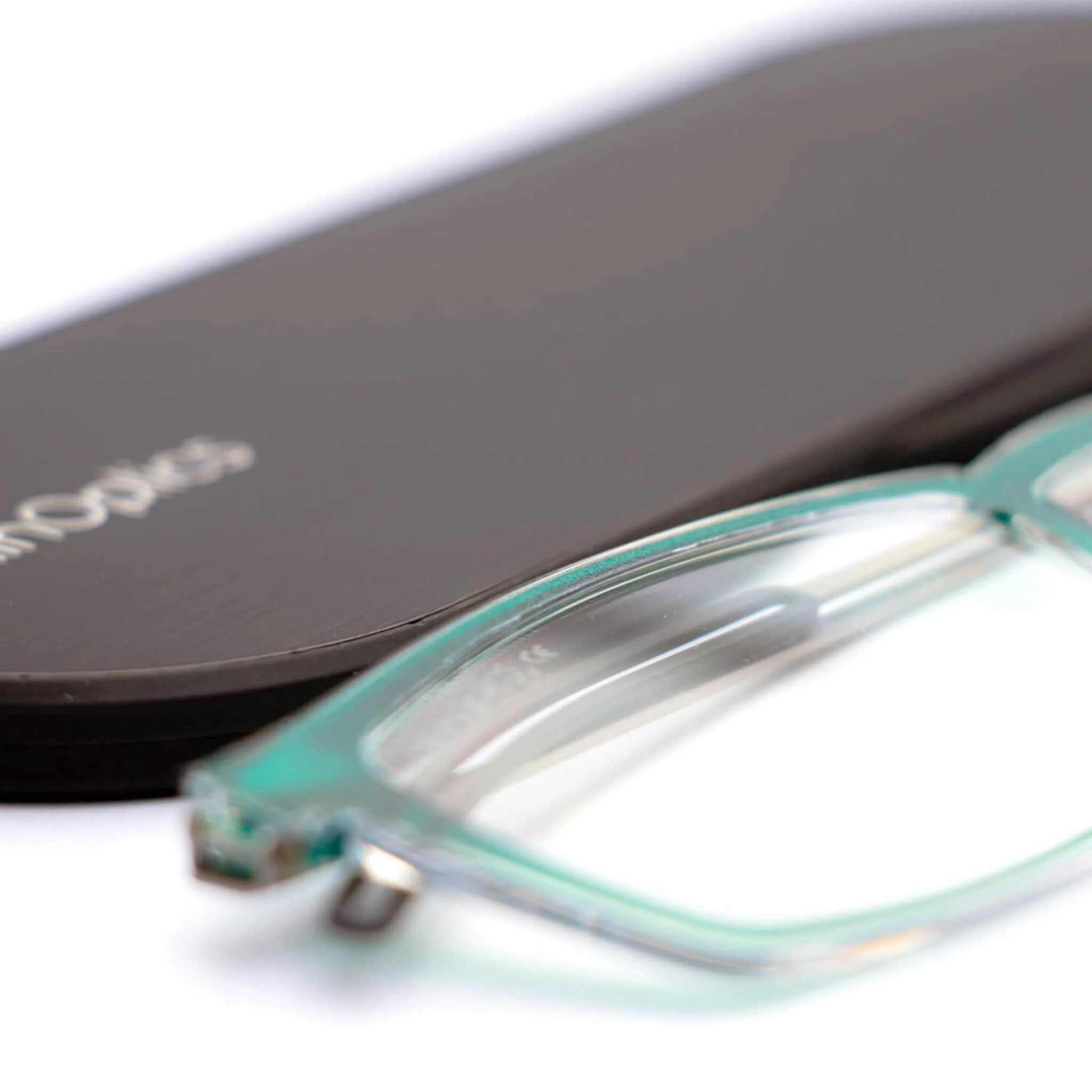 Brooklyn Full Frame Reader + Milano Case - Image 44