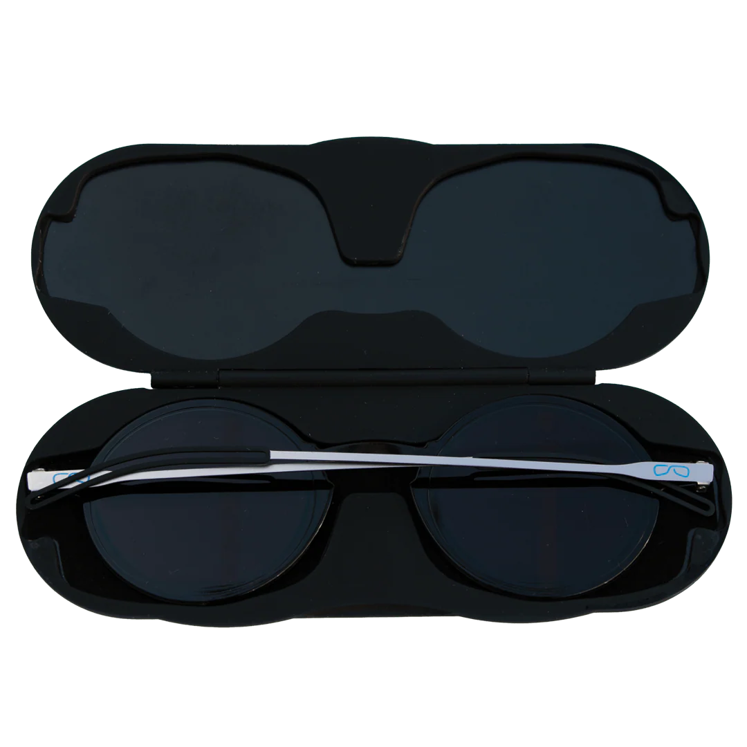 Manhattan Reader Sunglasses + Milano Case - Image 3