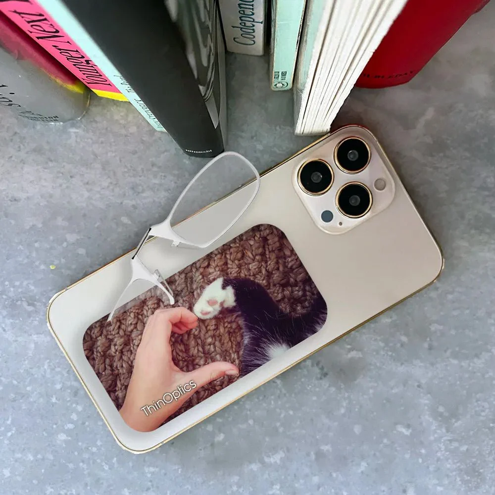 Readers + Purr-fect Love Magnetic Pod - Image 12
