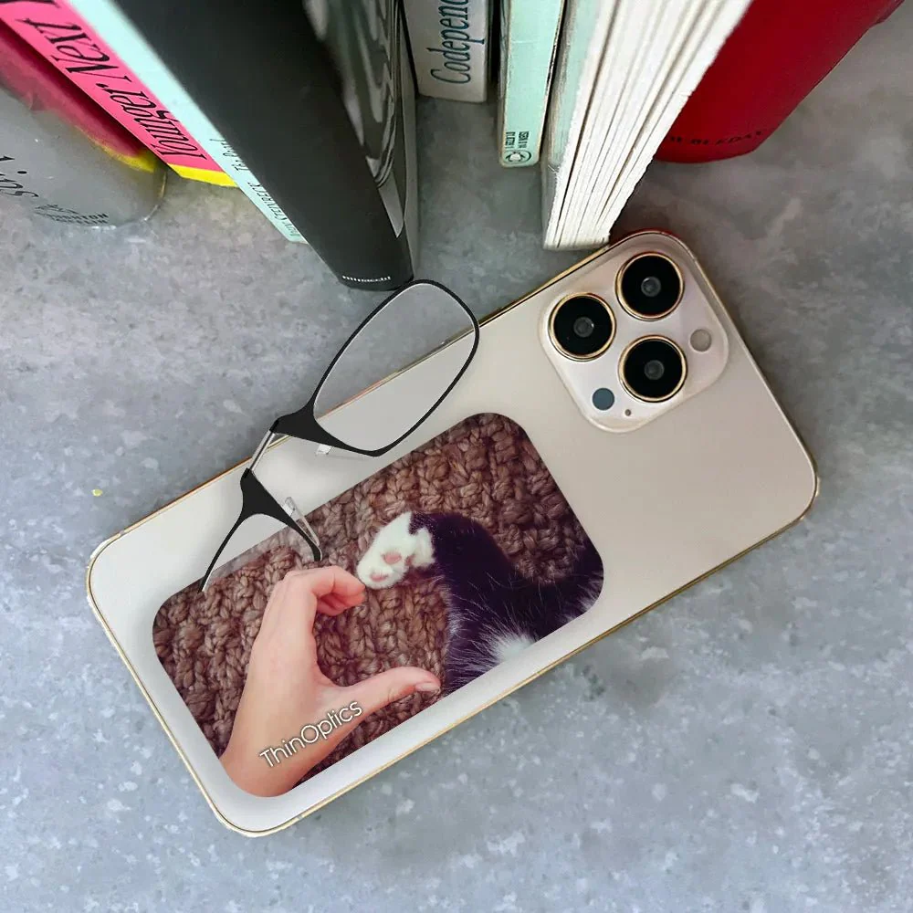 Readers + Purr-fect Love Magnetic Pod - Image 3