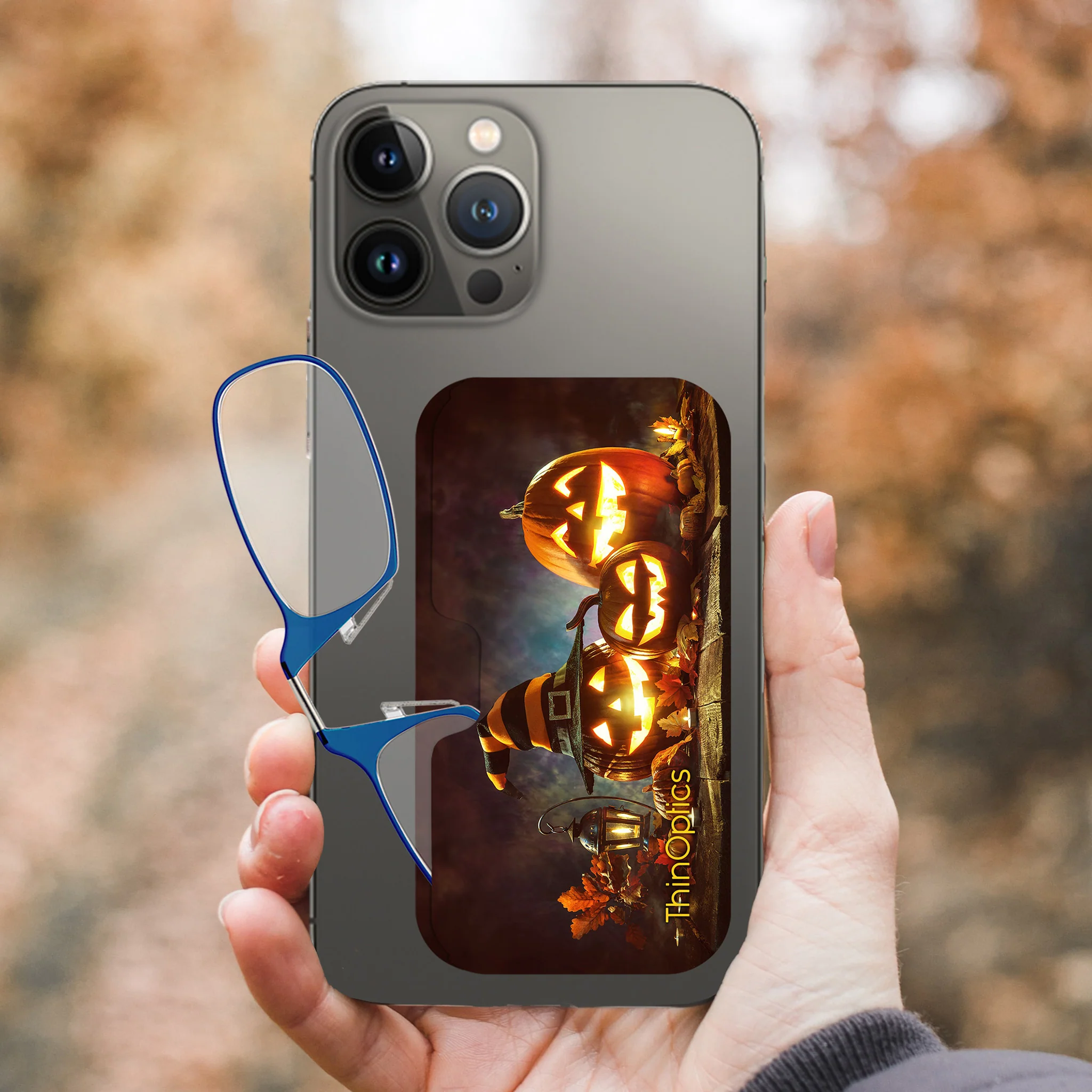 Readers + Spooky Season Magnetic Pod - Image 6